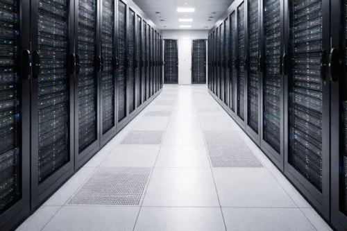 salle serveurs data center moderne hébergement web eco responsable infrastructure cloud haute performance